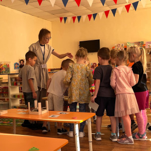 Во Владивостоке выбирают лучшего воспитателя