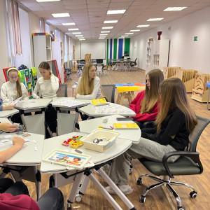 Мечтаешь о профессии, которая дарит тепло и радость?