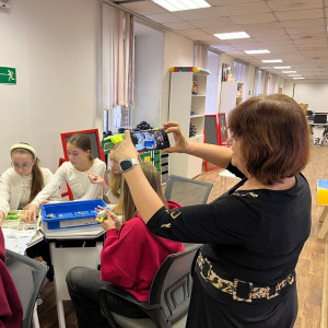 Мечтаешь о профессии, которая дарит тепло и радость?