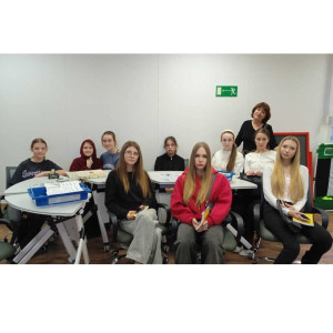 Мечтаешь о профессии, которая дарит тепло и радость?