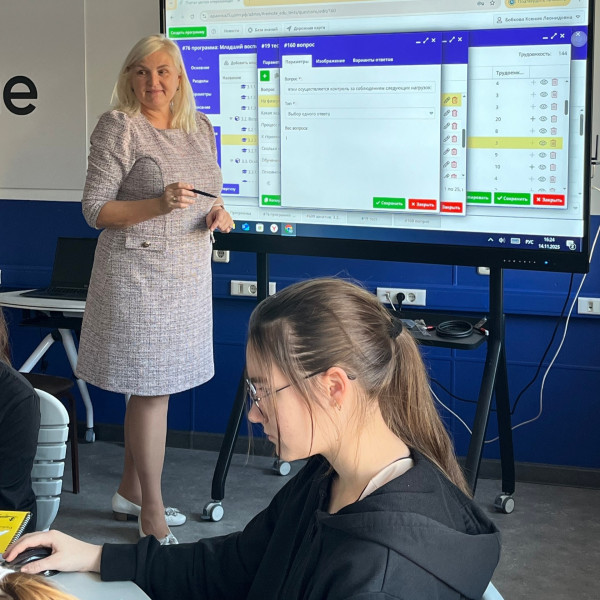 Открываем мир младшего воспитателя через объектив! 