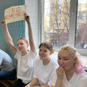 Спортивный накал в Владивостокском педагогическом колледже: Итоги первенства по пионерболу!