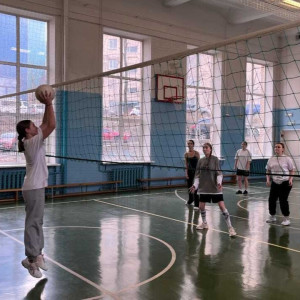 Спортивный накал в Владивостокском педагогическом колледже: Итоги первенства по пионерболу!