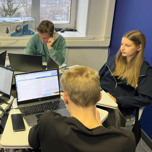 Мечтаете о будущей профессии, но не знаете, с чего начать? А что, если начать прямо сейчас, ещё в школе? 