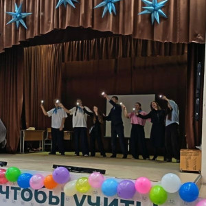 Сердца наполнены любовью: Праздник ко Дню Матери от юных талантов ВПК! 