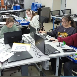 Проект «Аттестат + профессия» — первый шаг к будущему!