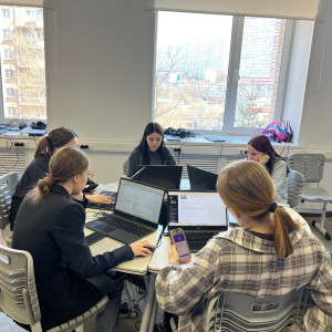 Технологии в руках будущего педагога: студенты 3-го курса зажигают!